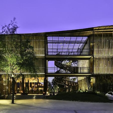 U Pattaya Hotell Na Chom Thian Exteriör bild
